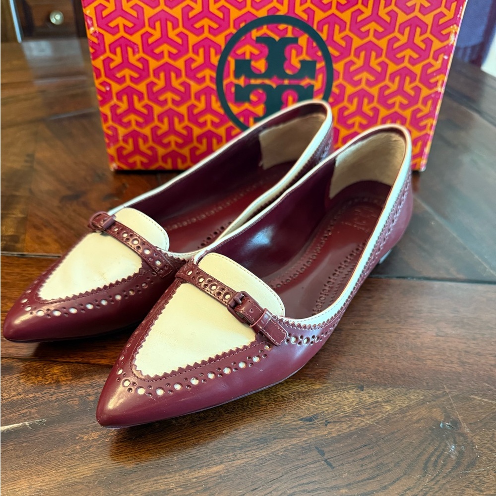 Tory Burch Darlene Equestrian Calf Burgundy and Cream Loafers Flat MSRP $325
